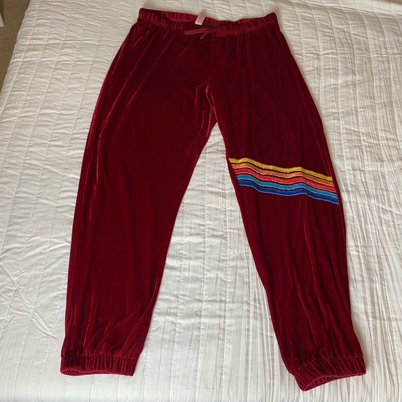 Velvet Sweatsuit Set - Picture 2 of 6